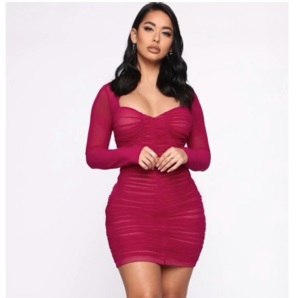 FASHION NOVA Women’s Magenta Scrunched Mini Dress